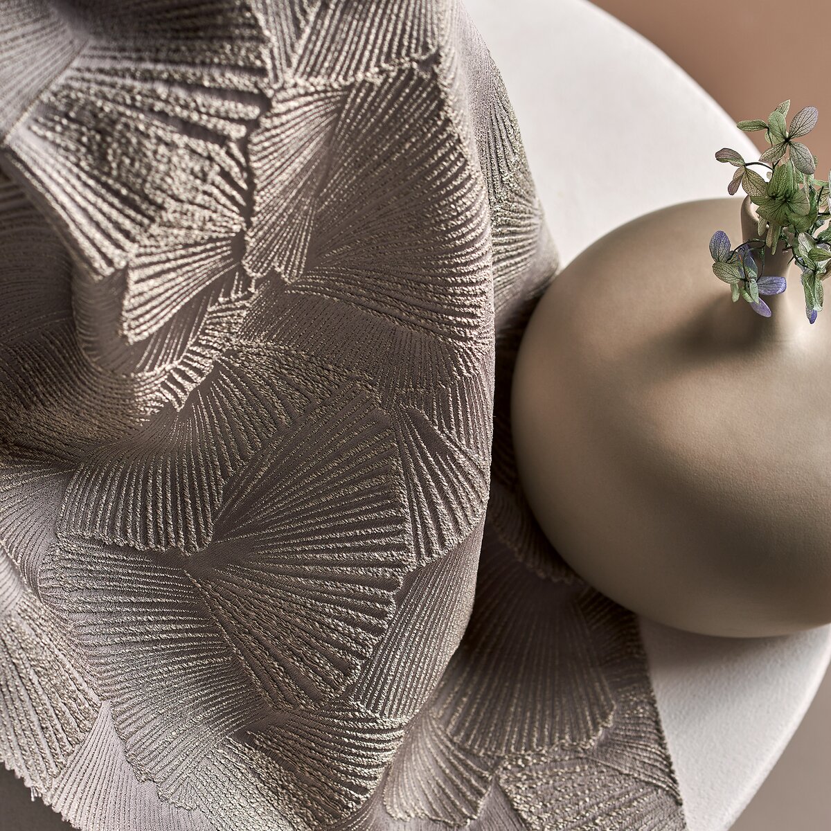 225320_ornate-weaves_1