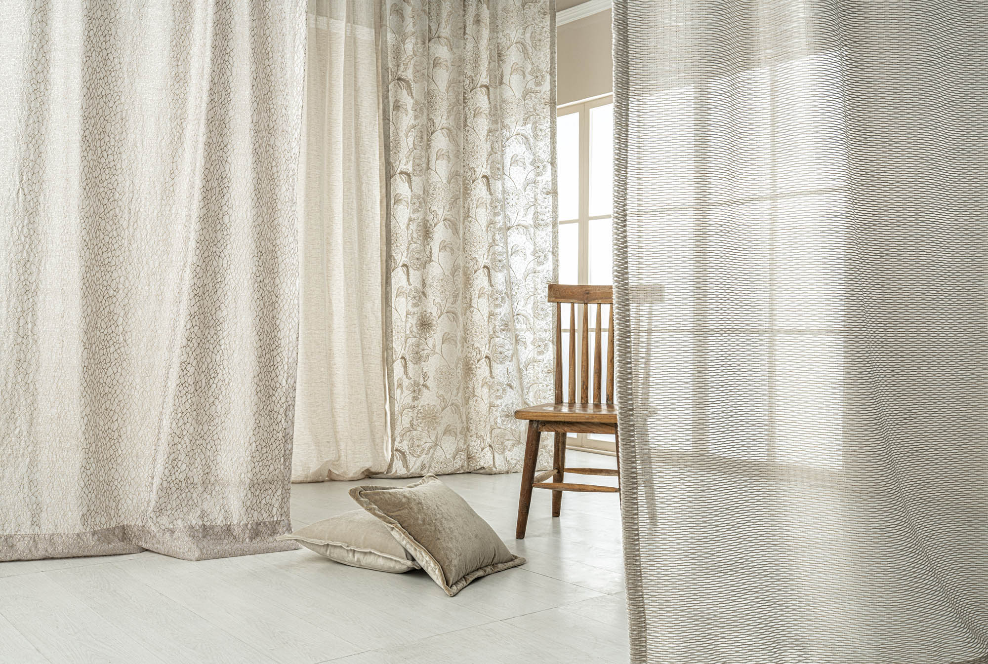 An Expert Guide on How to Choose Curtains For Your Home